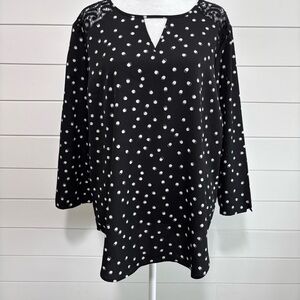 VAN HEUSEN BLACK AND WHITE POLKA DOT BLOUSE WITH PEEKABOO VNECK AND LACE YOKE, L